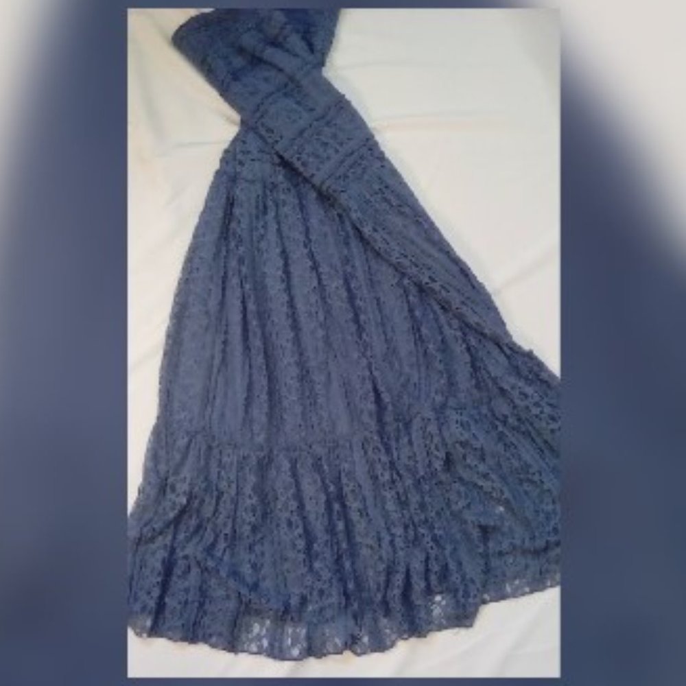 Solitare by Ravi Kholsa Size XL Lace Maxi Skirt